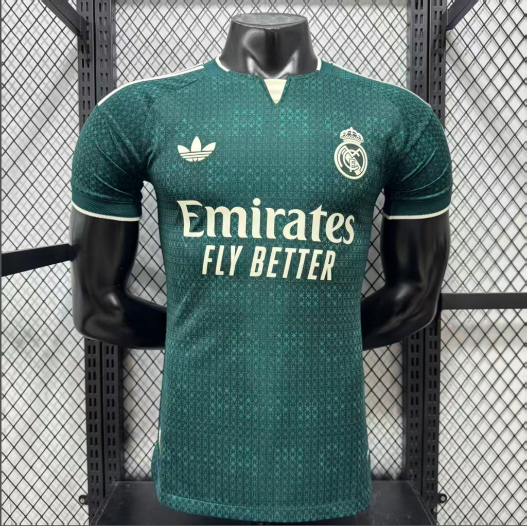 Real Madrid away kit 26/27 (fan, S)