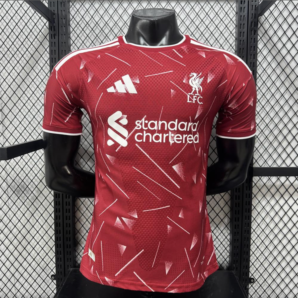 Liverpool home kit 26/27 (fan, S)
