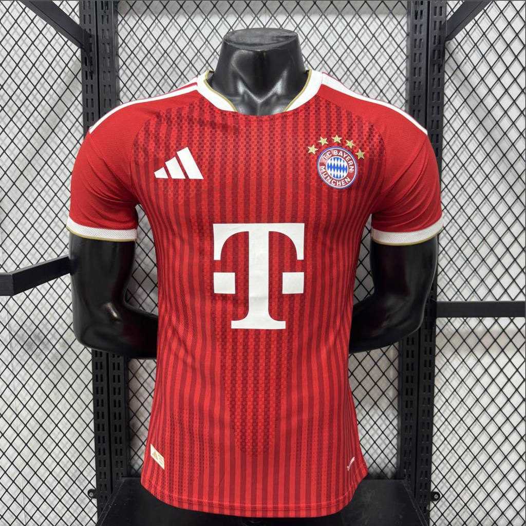 Bayern home kit 26/27 (fan, S)
