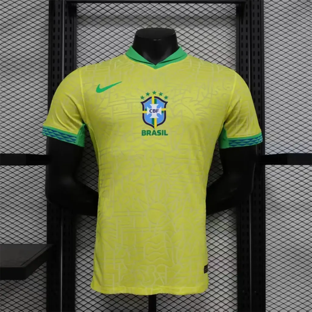Brazil 2024-2025 Home Kit   (S, fan)