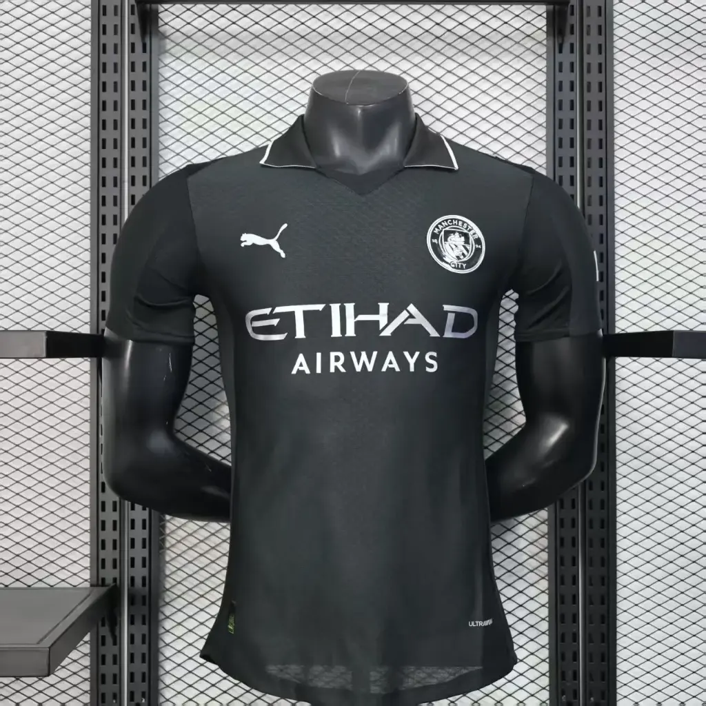 Manchester City 2025-26 Away Kit   (M, fan)